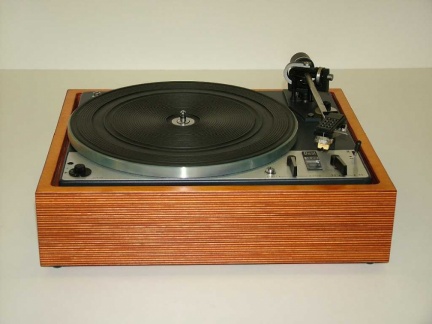 Dual klein Kirschrot 02